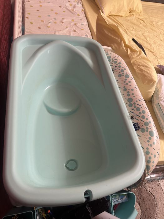 Masa infasat Chicco +cadita baie