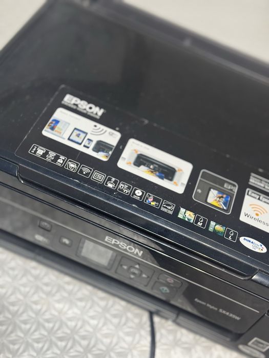 Продам принтер цветной