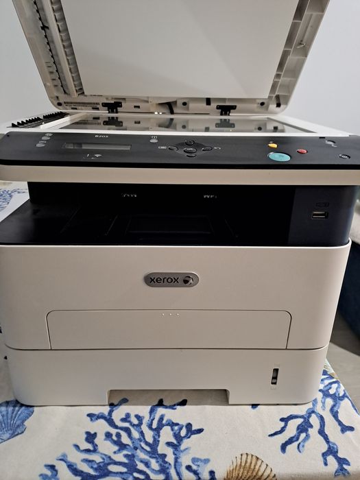 Imprimanta laser wireless xerox b205