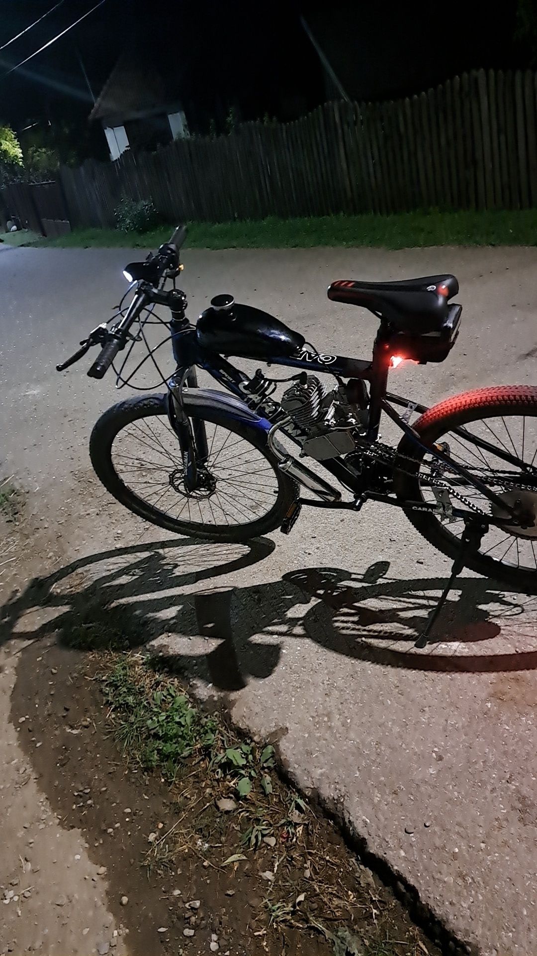 vand biciclete cu motor