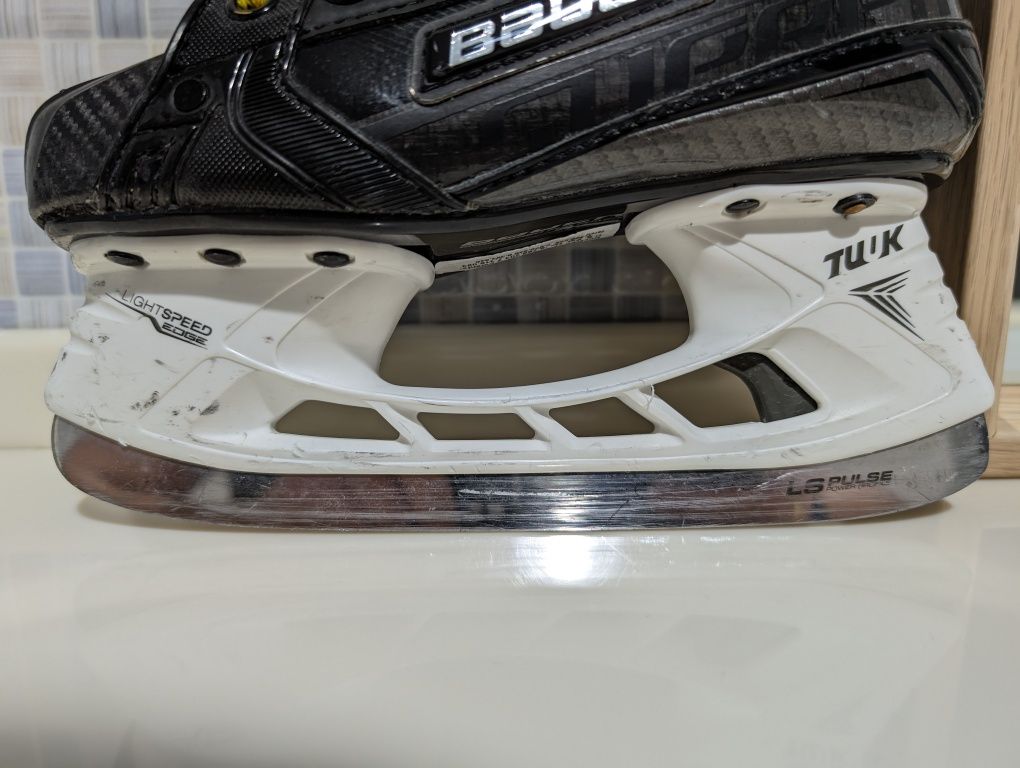 Хоккейные коньки Bauer Supreme 3S Pro