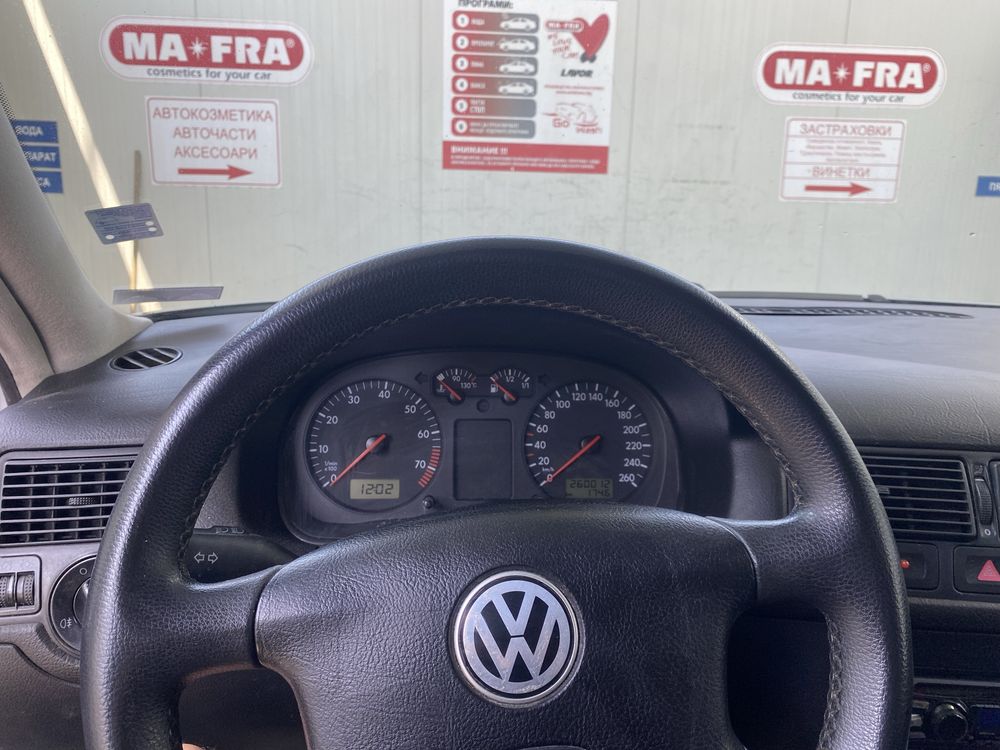 Volkswagen golf 4