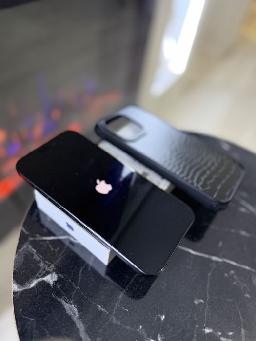 iPhone 15 PRO MAX 256GB FullBox ,liber de retea, baterie 85%,impecabil