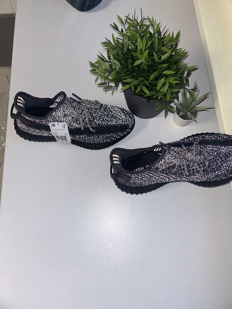 Yeezy Boost 350 V2 Black Reflective