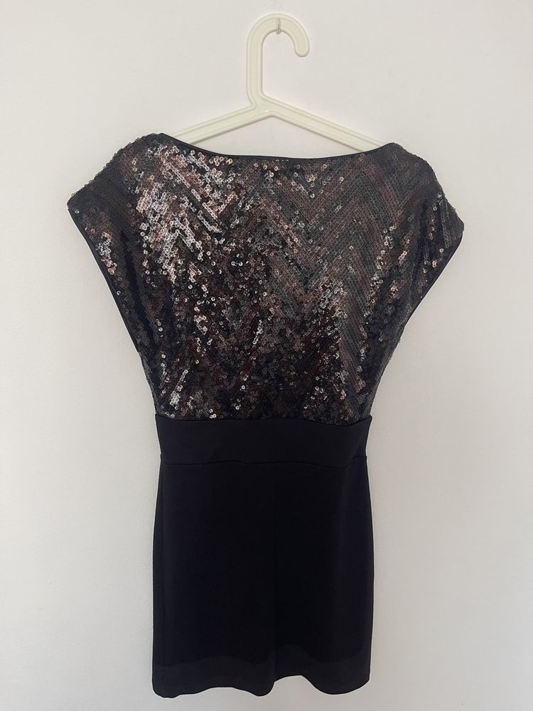 Rochie H&M 36, cu paiete