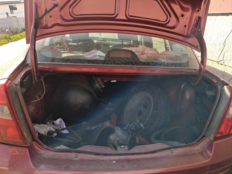 Vand Renault Clio cu GPL, pret 3000