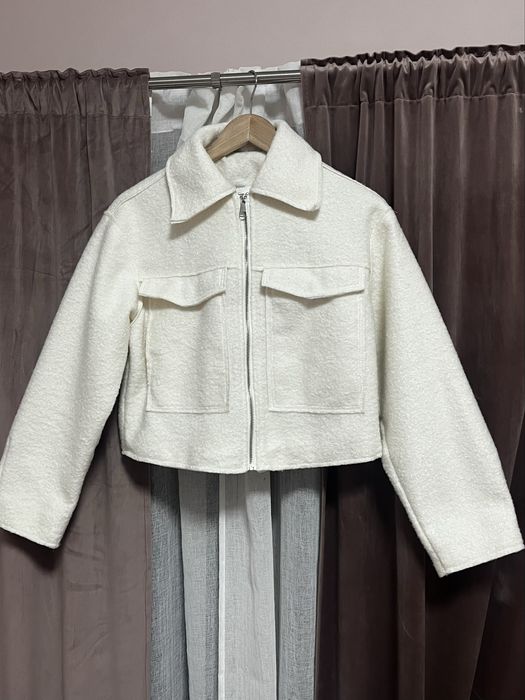 Вълнено яке Zara