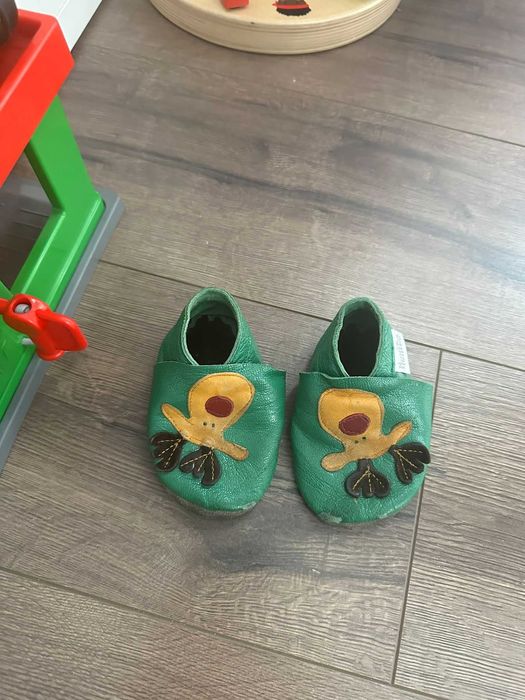 Детски обувки и пантофи