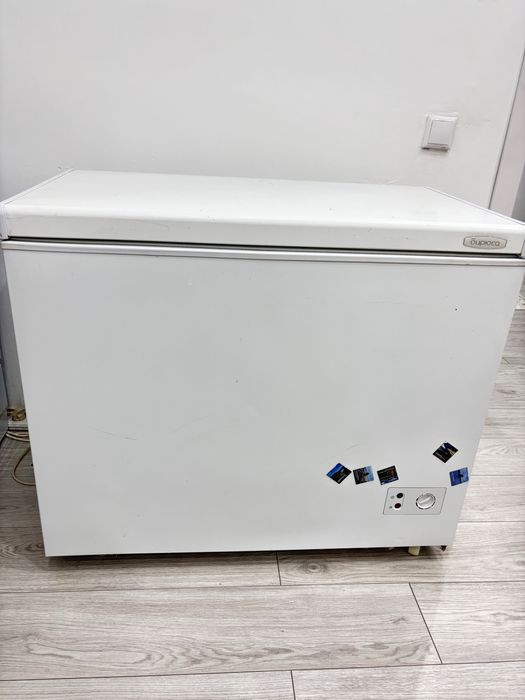 Продам морозильник