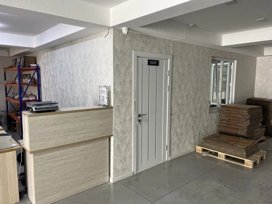 Склад 300 м² + офисы 400 м² Сергелийский ID 179