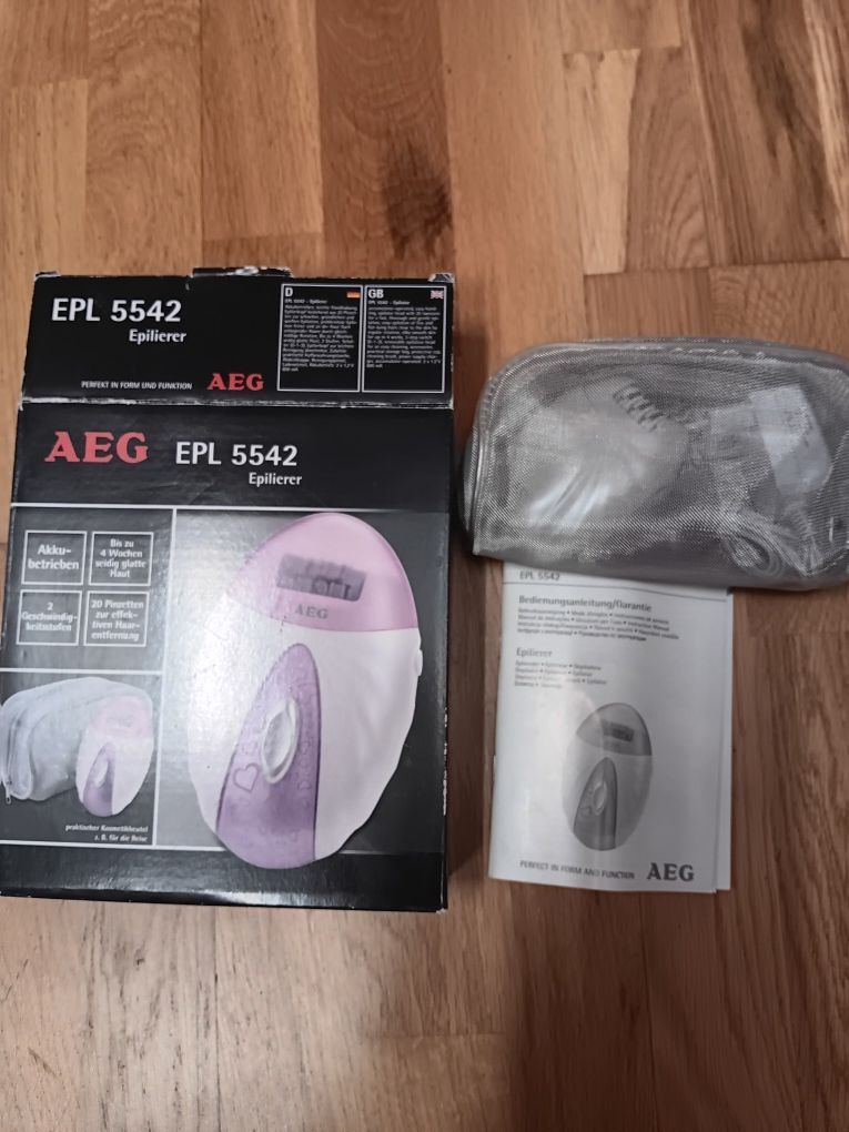 Епилатор AEG EPL 5542



Тънка и заоблена глава за лесно плъзгане
Изви