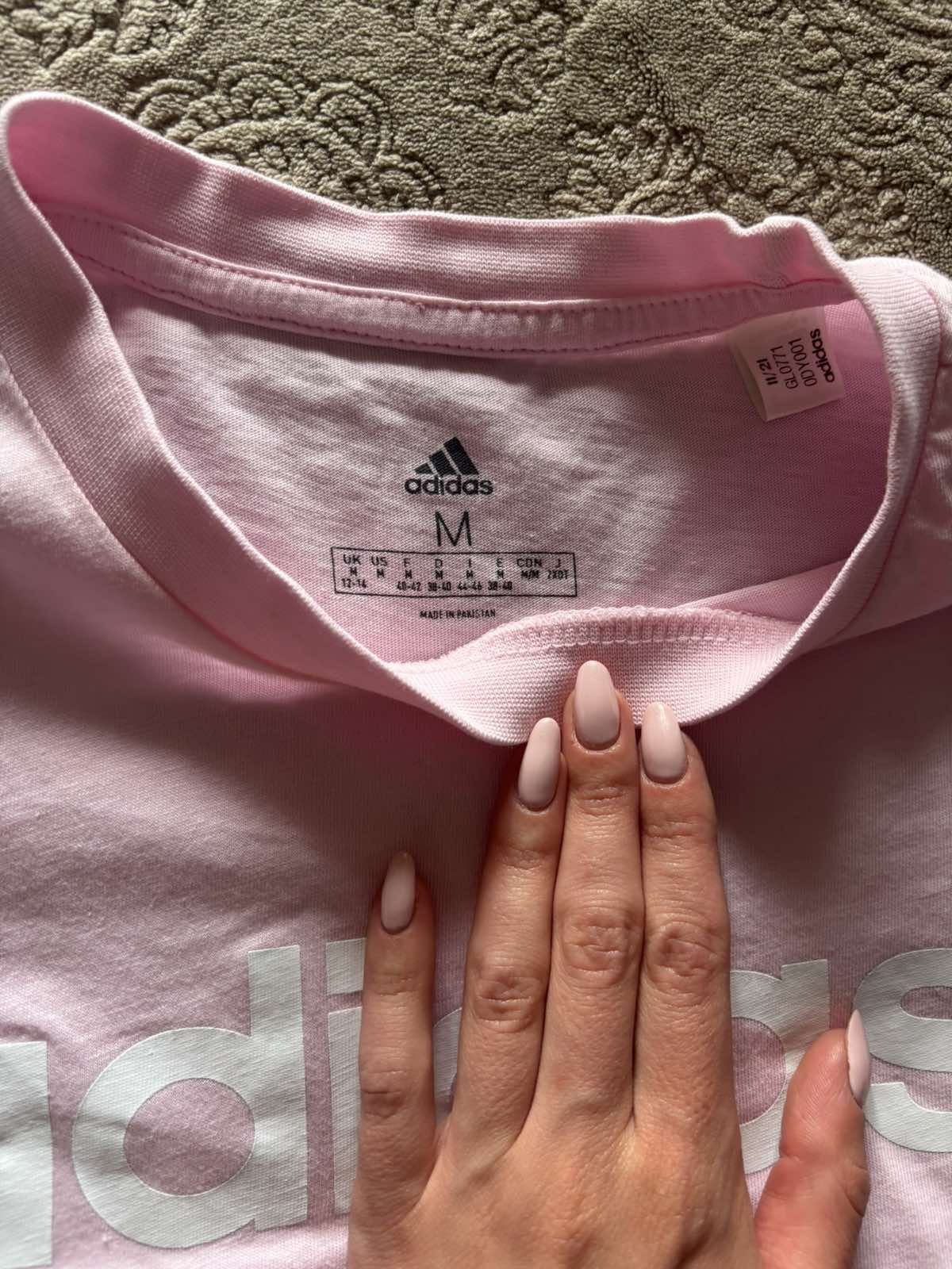Дамска розова тениска Adidas