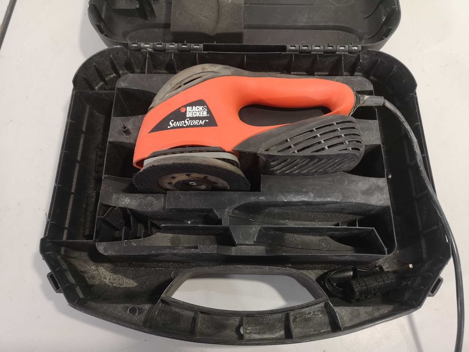 Ексцентрик шлайф - Black & Decker 170 W