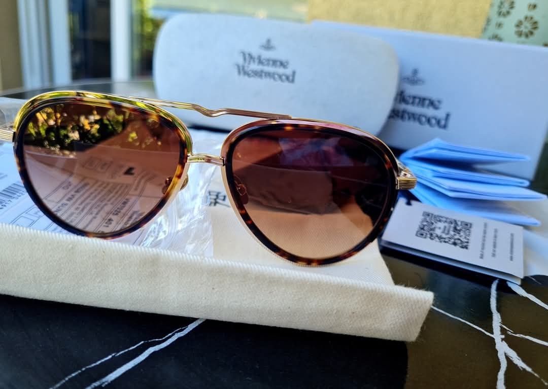 НОВИ Слънчеви Очила Vivienne Westwood