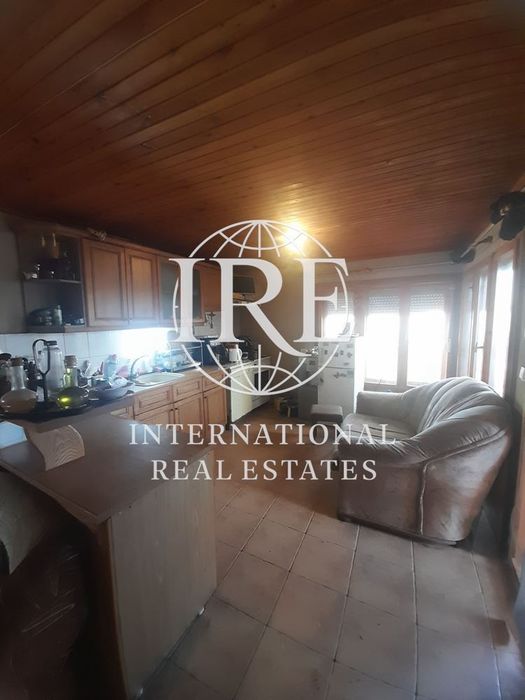 Къща вилна зона Лазур  Варна-с.Константиново площ 170кв  цена 185000