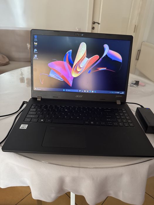Vand Acer TravelMate P215-52, i7 gen 10, 32 gb ram, 480 gb ssd