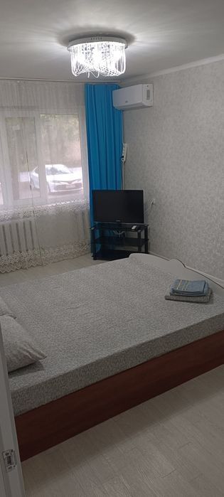 Сдам 1 ком квартиру в центре города остановка Юбиляр 10000т