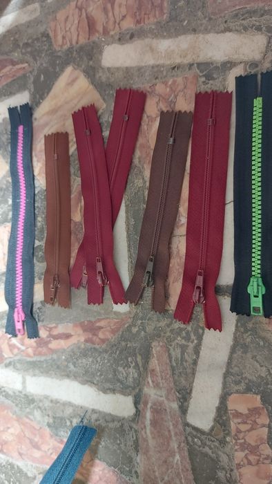 Fermoare diferite mărimi și elastic