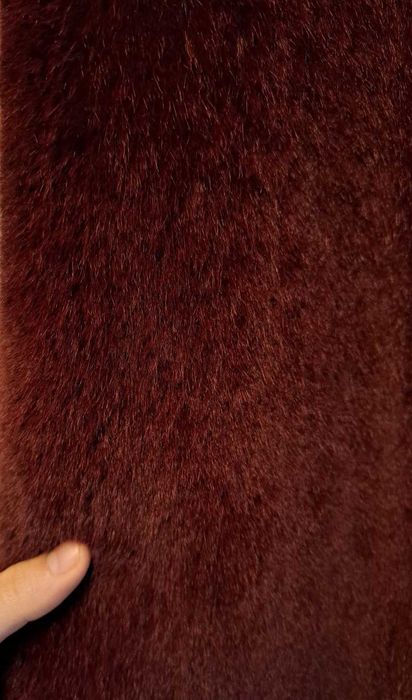 Haina noua  blana artificiala, model deosebit