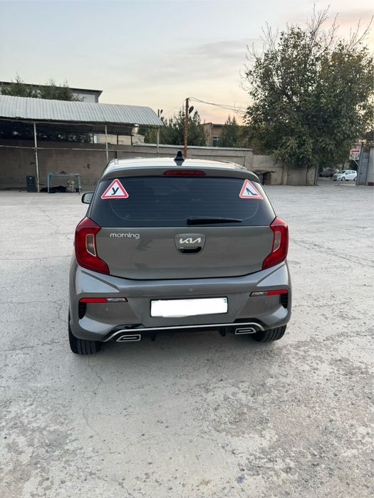 Продаестя киа морнинг 2023 года