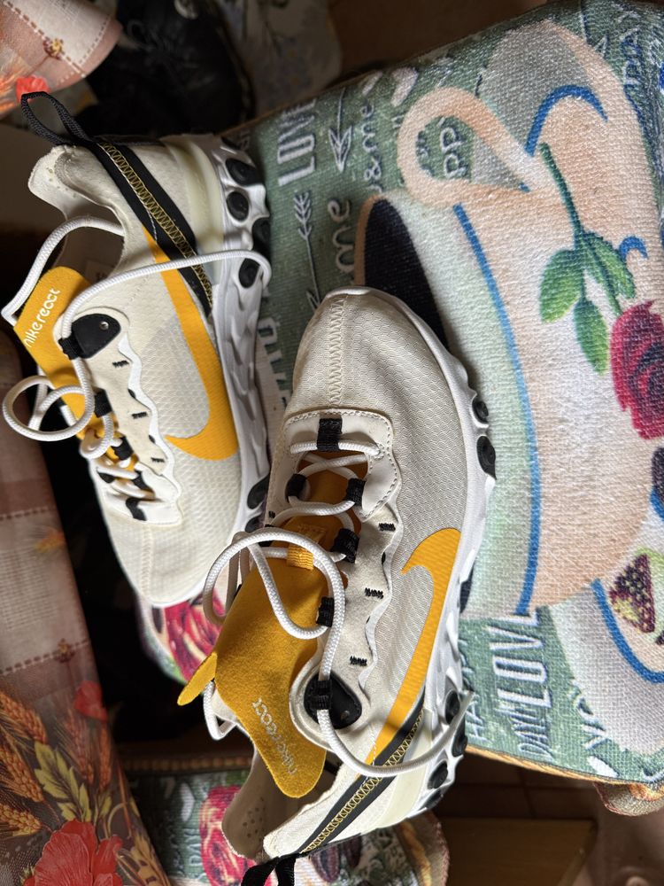 Adidasi nike marimea 38