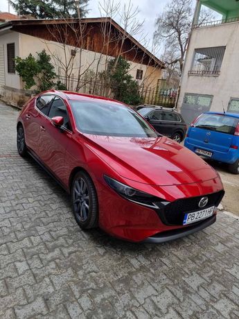 Mazda 3 Coupe / 2021 / Selection / Design package / Soul Red metallic