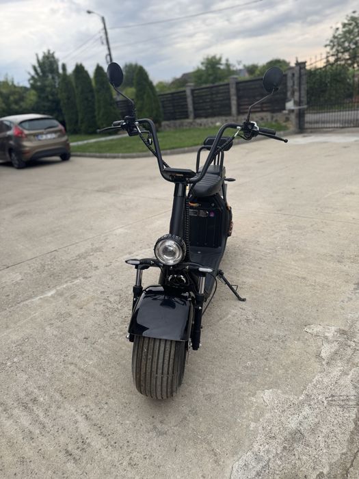 De vanzare scuter electric
