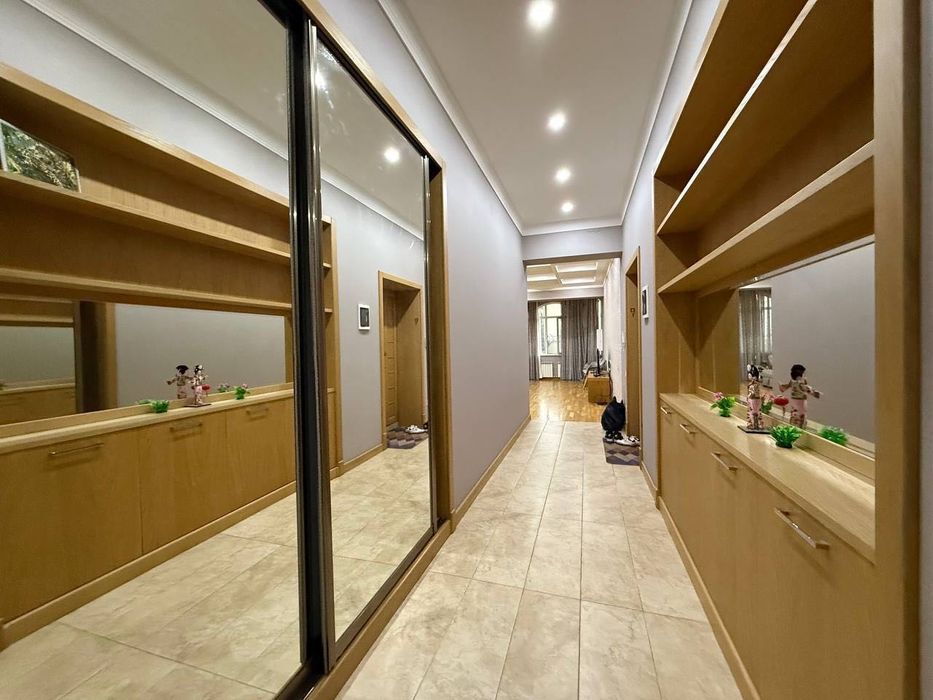 Габус Продается 3 комнатная квартира ремонт ул.Садыка Азимова Мирабад