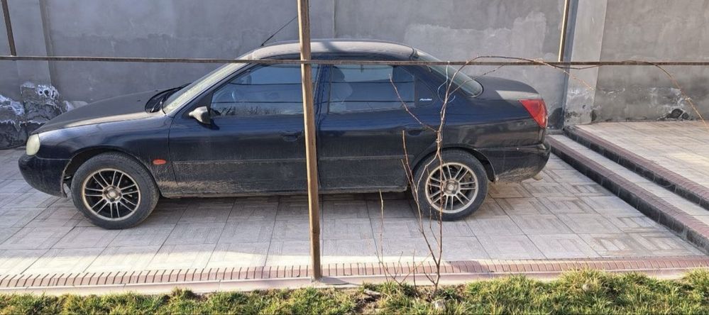 Ford mondeo 1998