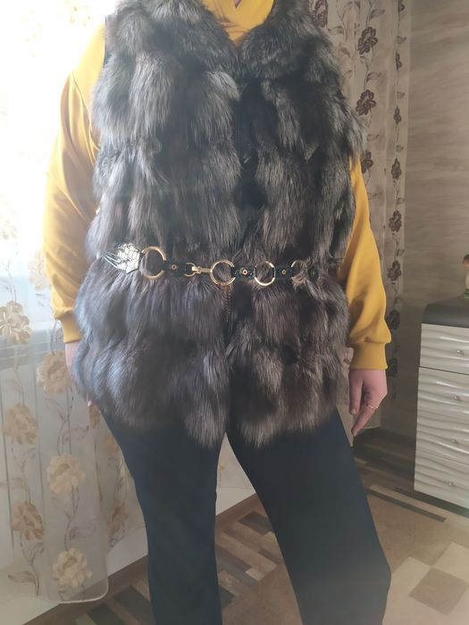 Продам жилетку писцовую