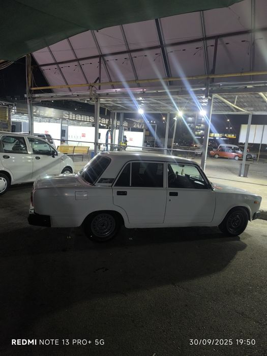Jiguli vaz 2107.