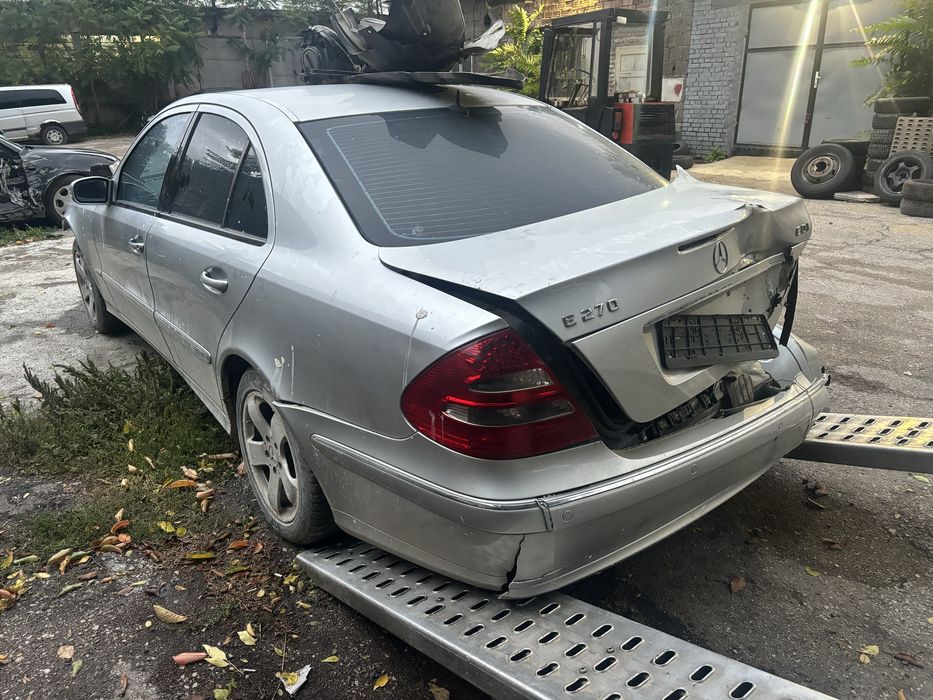 W211 на части 2.7 ръчка