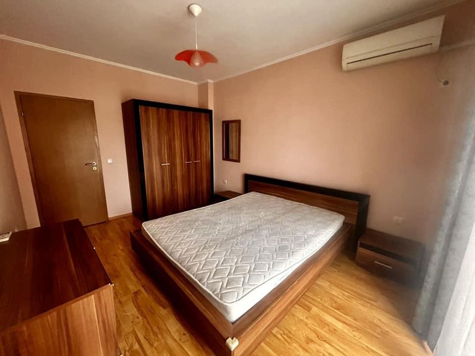 Дава се под наем Тристаен апартамент в Бургас, Меден рудник - зона В - 95 кв.м за 357 € - Снимка #2