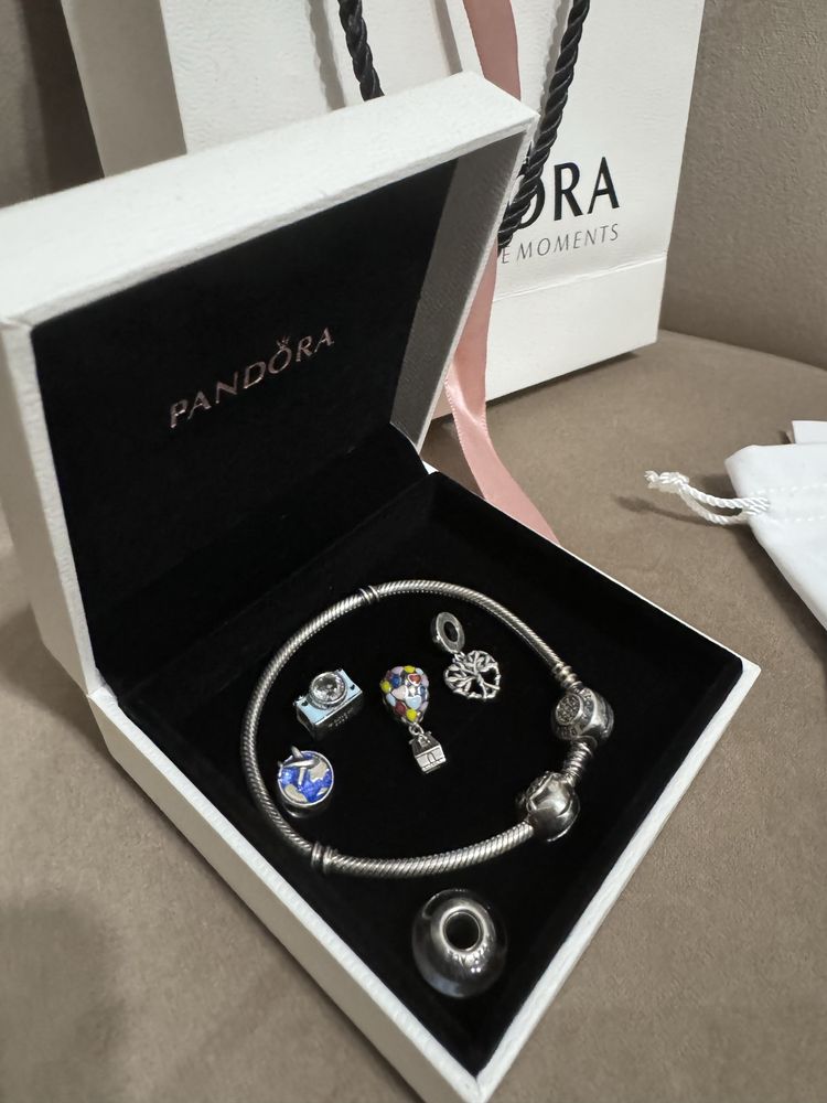 Pandora браслет с набором шармов