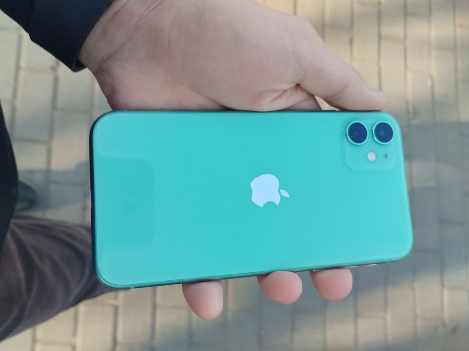 iPhone 11 на 64гб