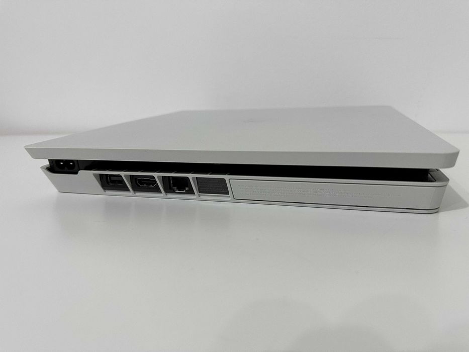 Consola SONY PlayStation 4 Slim (PS4 Slim) 500GB