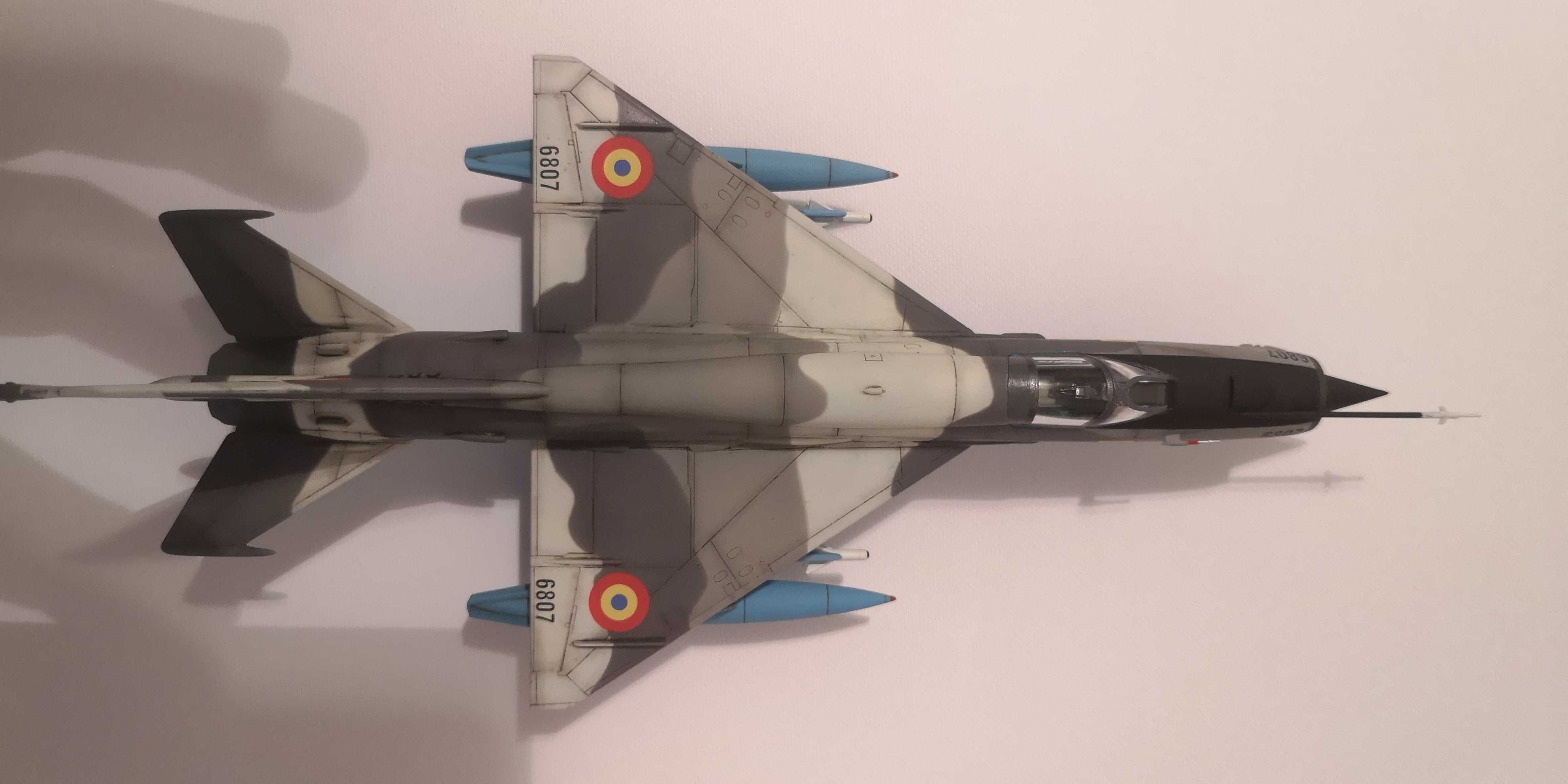 Macheta avion MIG-21 LanceR