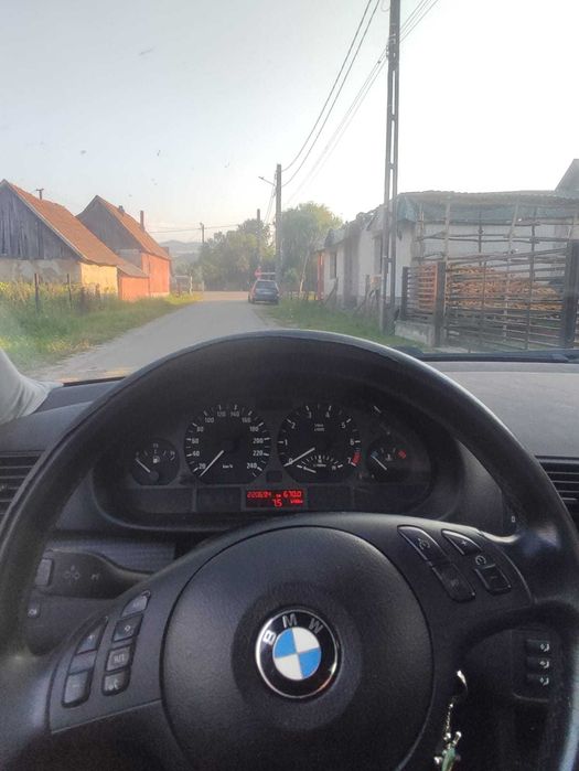 Vând BMW seria 3