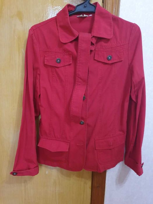 Джинсовая куртка