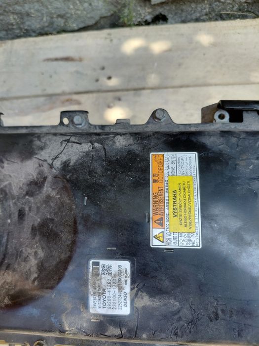 Convertizor / Invertor scos de pe Toyota Prius IV