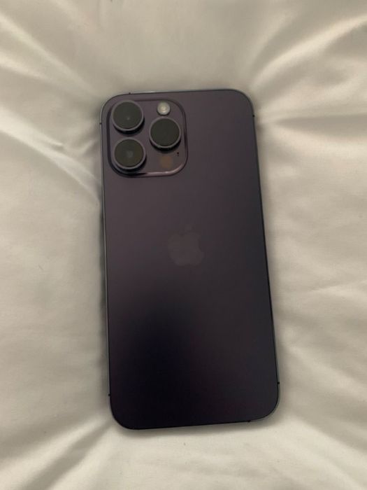 iPhone 14 Pro deep purple