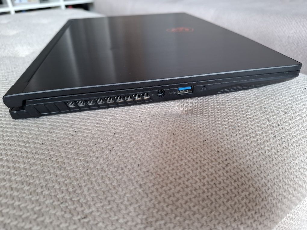 Laptop Gaming MSI GF63 Thin NVIDIA RTX 3050, 16 GB, 512 GB SSD