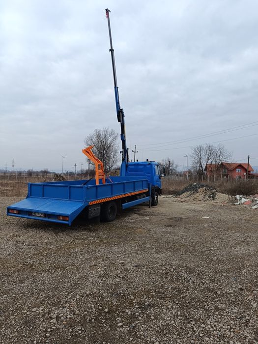 Vând camion Man cu macara