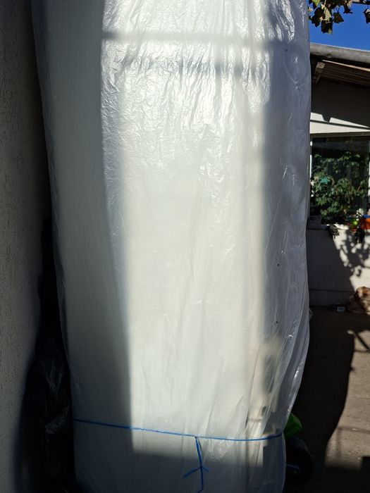 De vânzare frigider pret 500 lei.