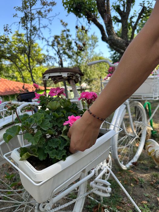 Астрологични гривни от полускъпоценни камъни и благородни метали