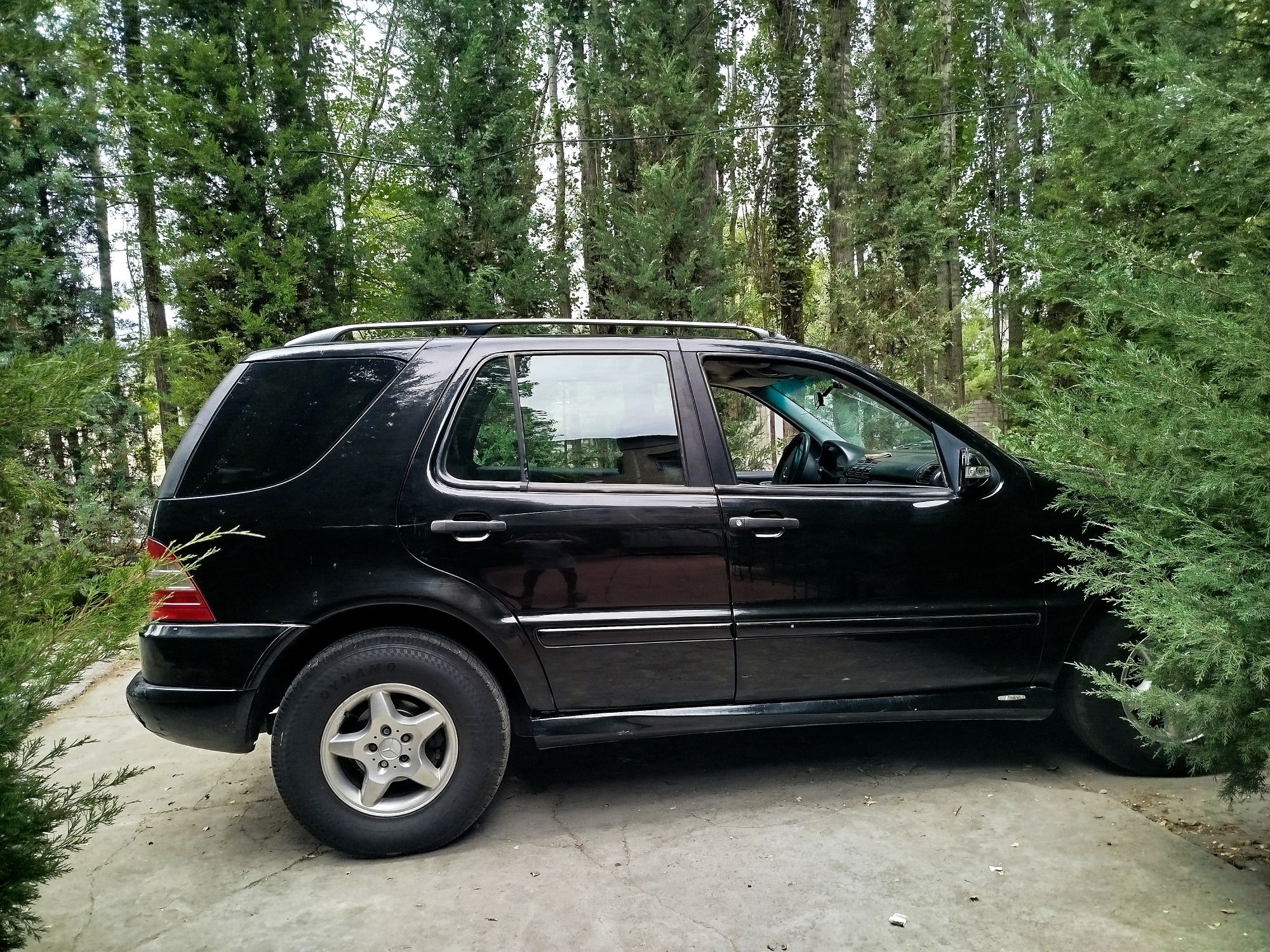 Мерседес Бенс МЛ320
