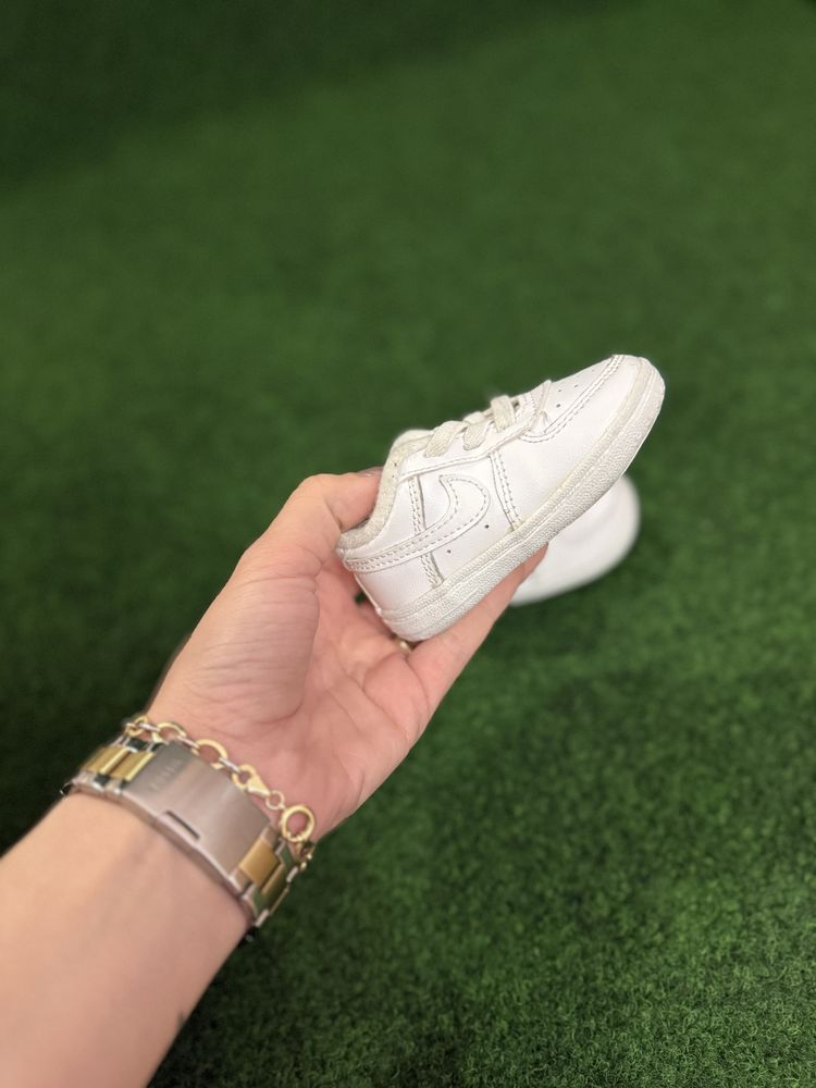 Детски ОРИГИНАЛНИ маратонки Nike Force 1