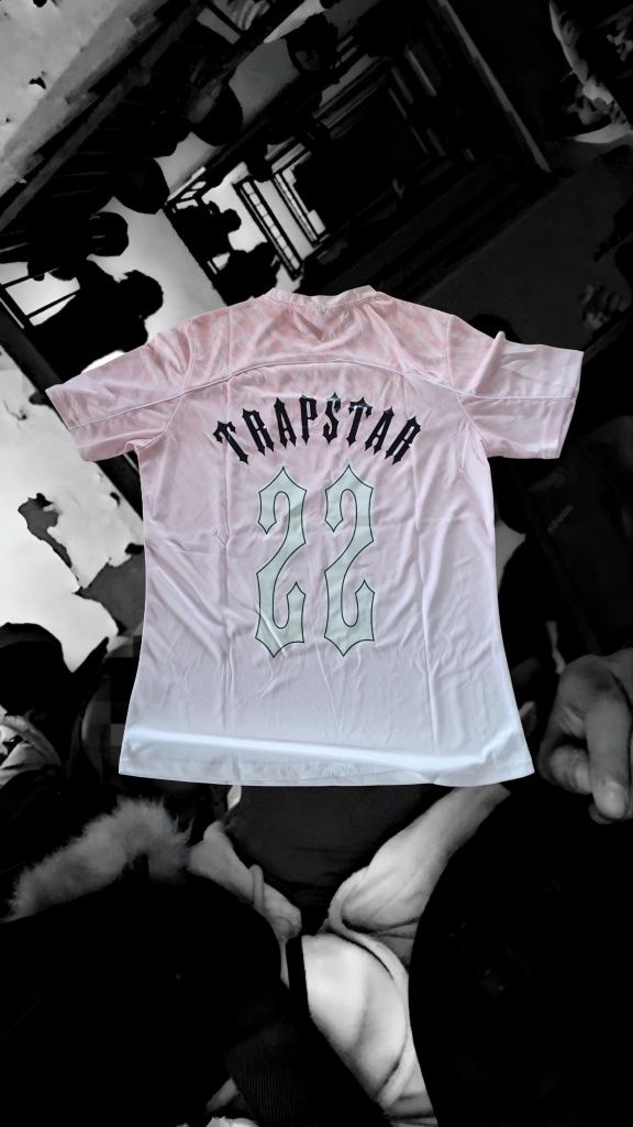 Trapstar тениски