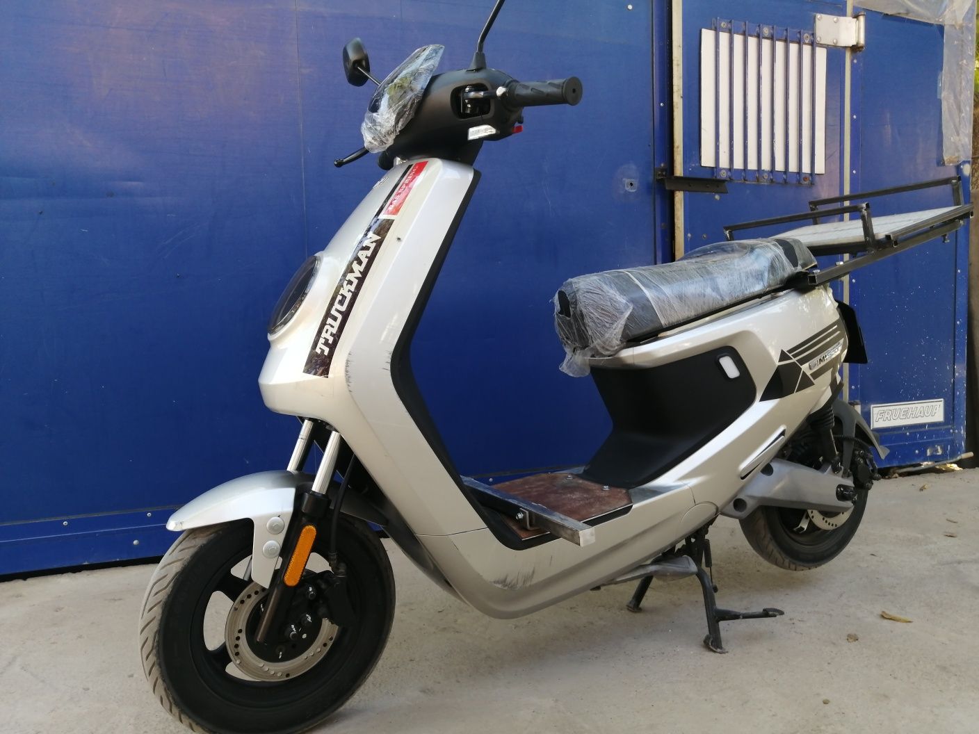 Багажник для электро скутора NIU MQI sport