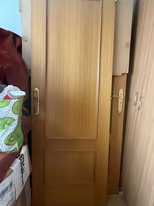 Vand usi de stejar pline fara toc in stare buna